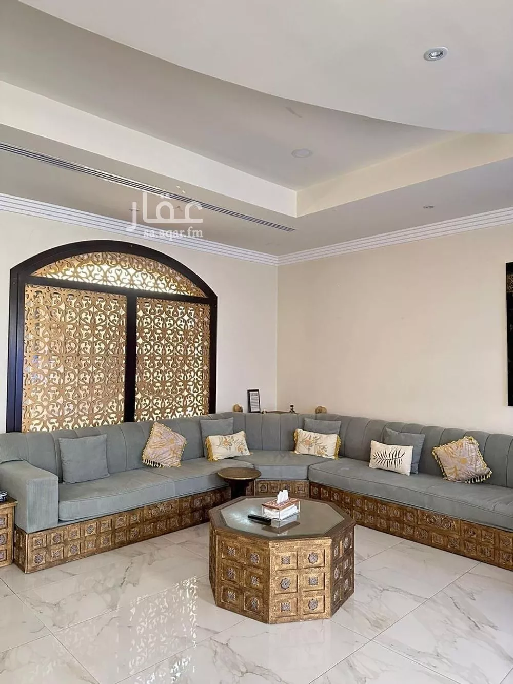8 bedroom villa in Hittin 10
