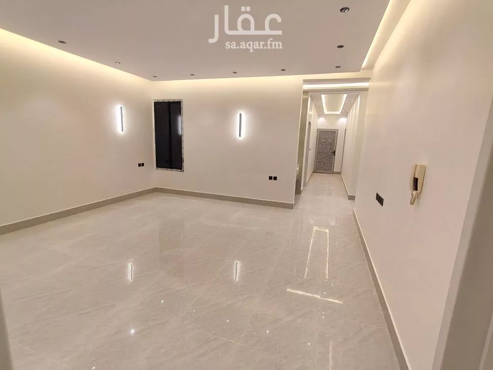 فيلا 4 غرف في بدر 16
