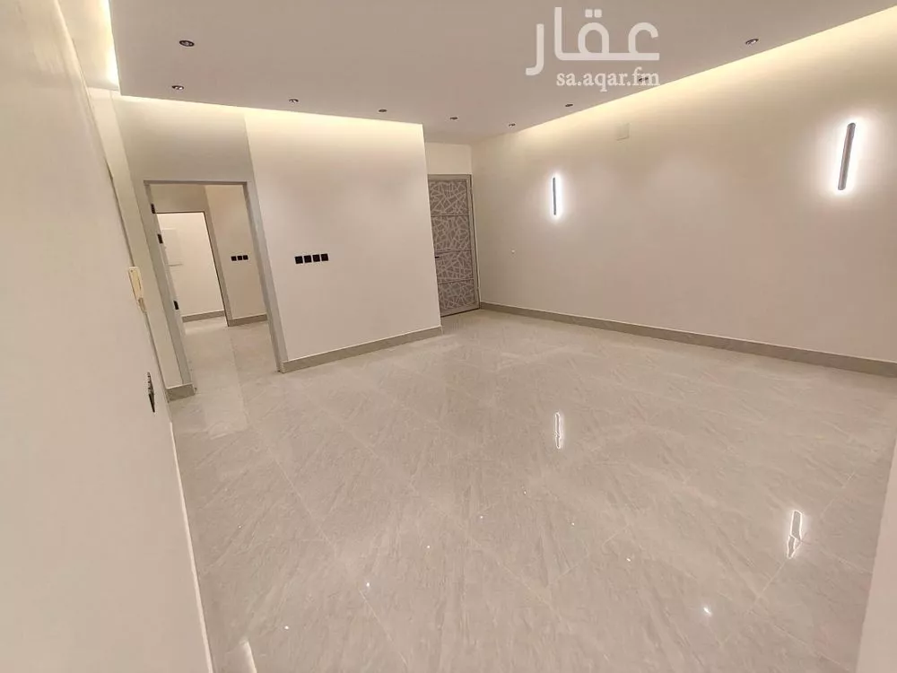فيلا 4 غرف في بدر 18