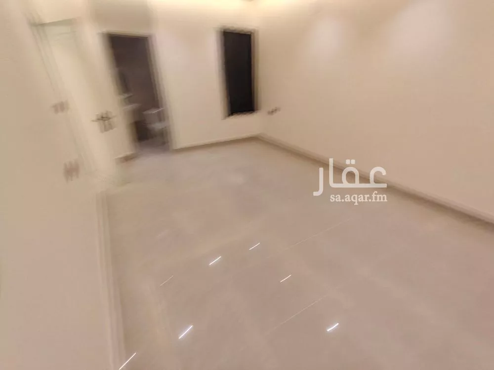 فيلا 4 غرف في بدر 20