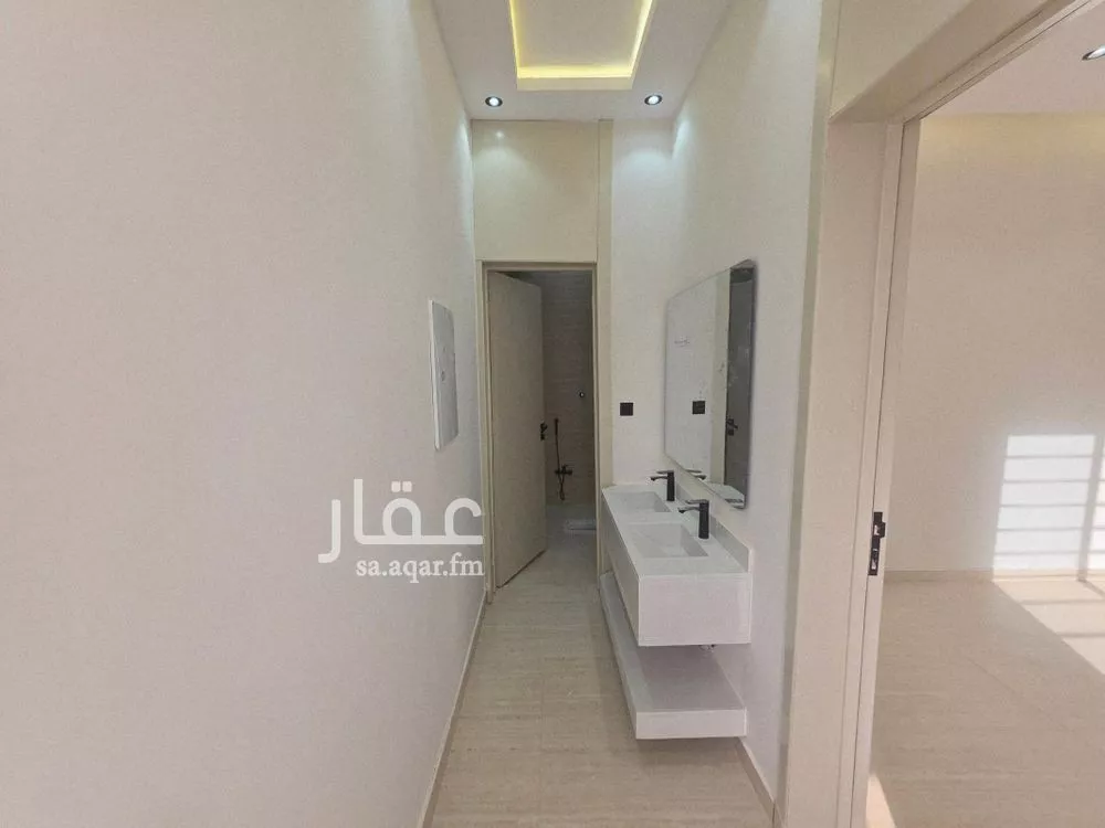 6 bedroom villa in Badr 9
