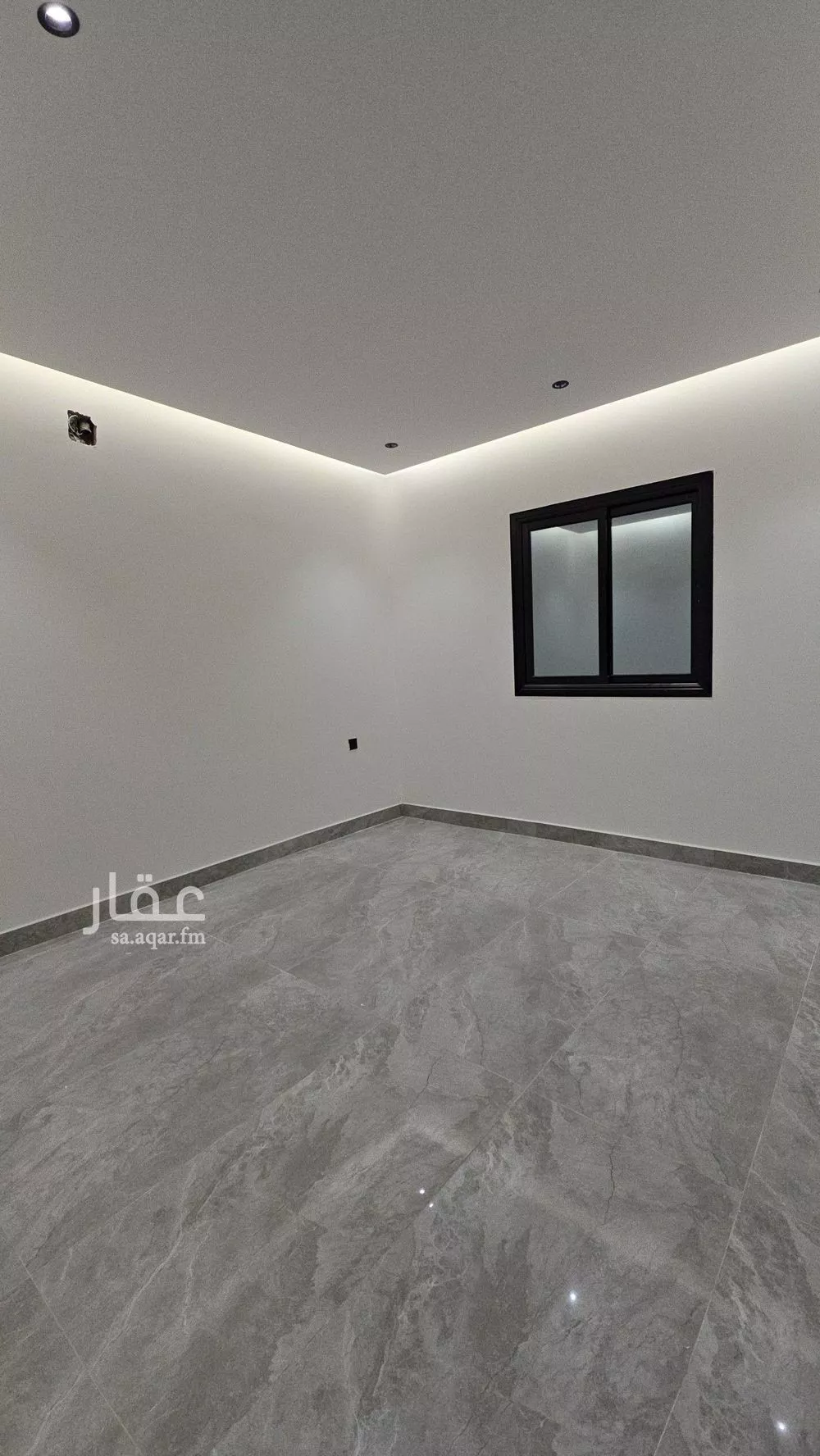 6 bedroom villa in Dhahrat Laban 18