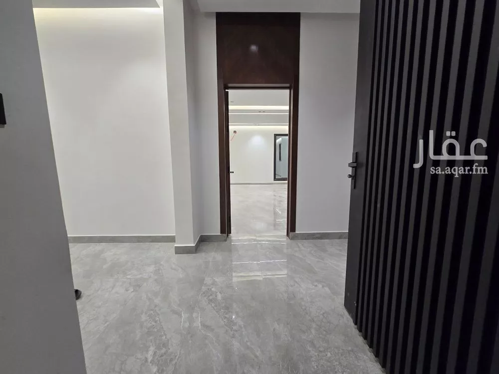 6 bedroom villa in Dhahrat Laban 10