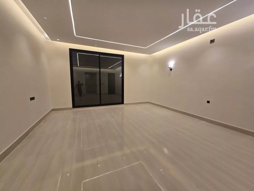فيلا 5 غرف في طويق 6