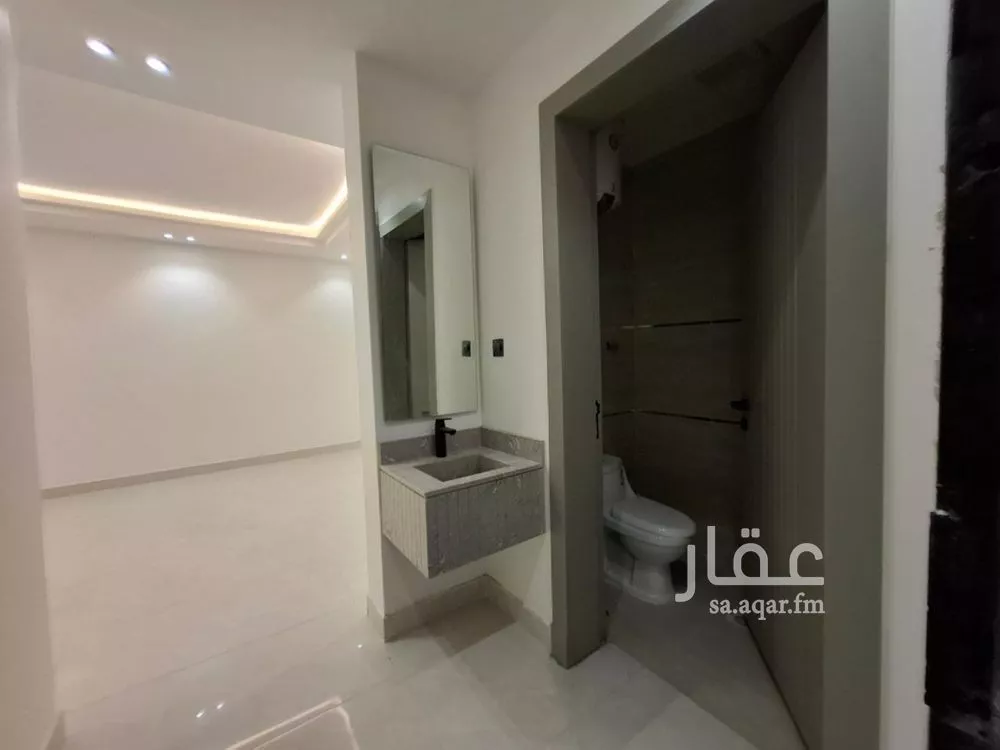 فيلا 5 غرف في بدر 14