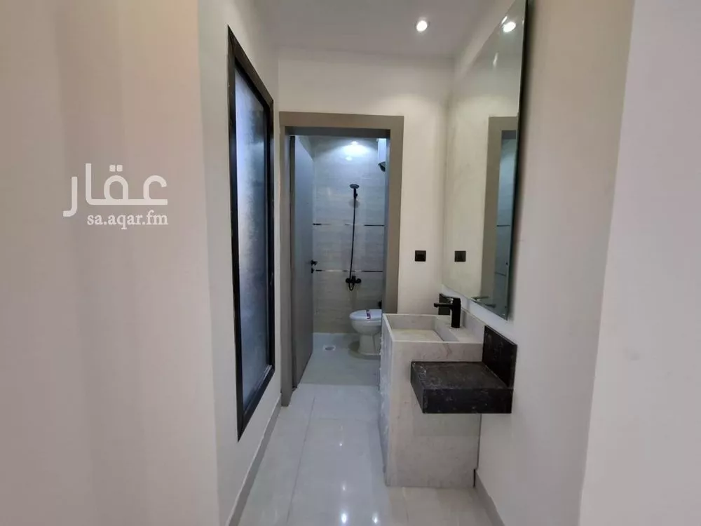 فيلا 5 غرف في بدر 7