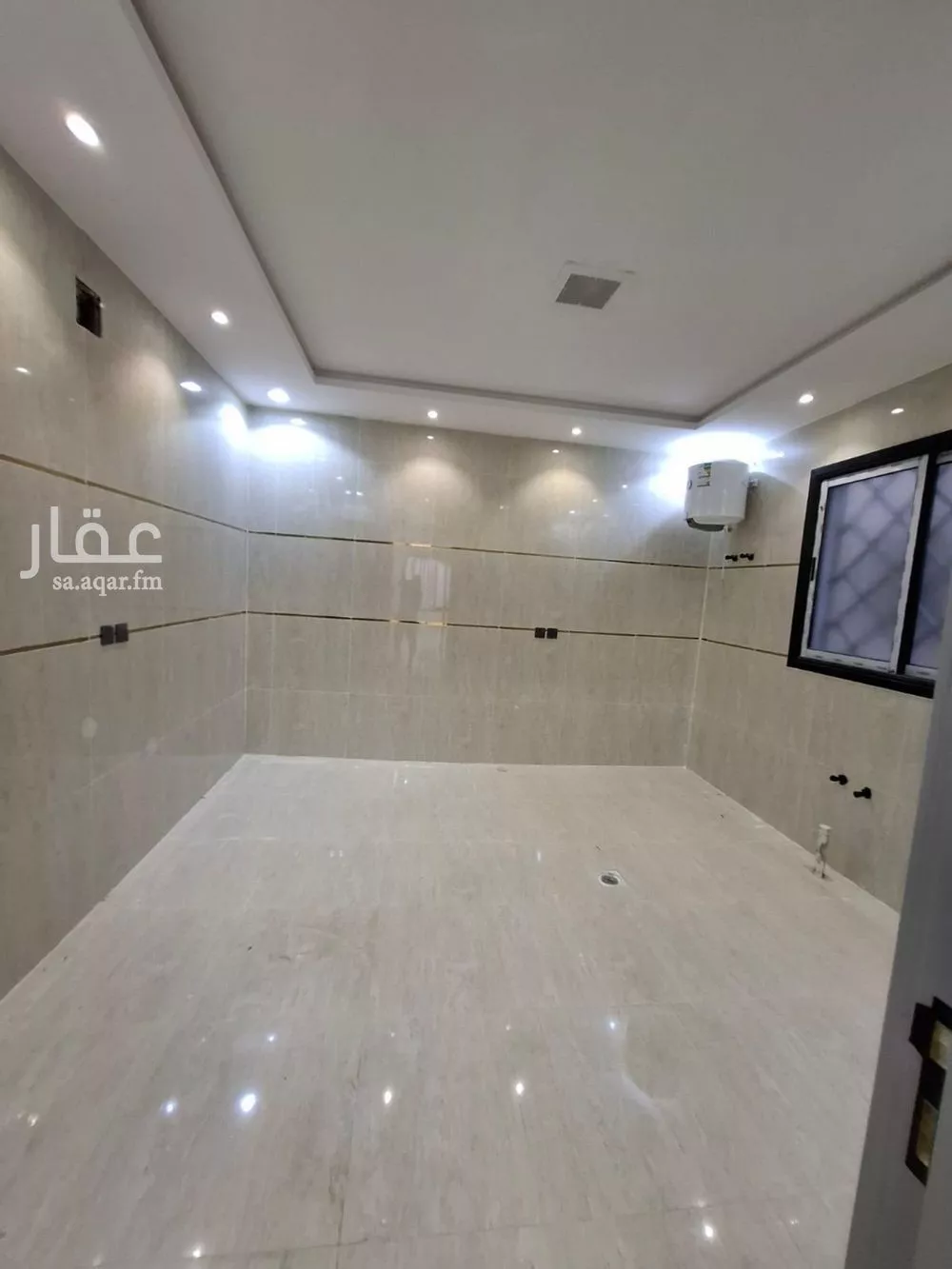 فيلا 5 غرف في بدر 10