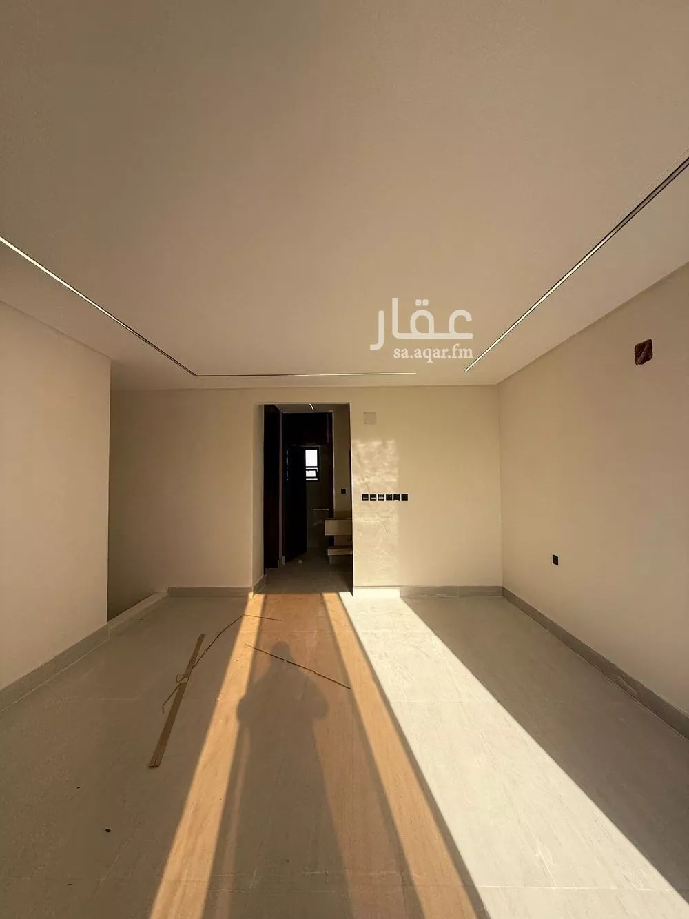 فيلا 7 غرف في طويق 20