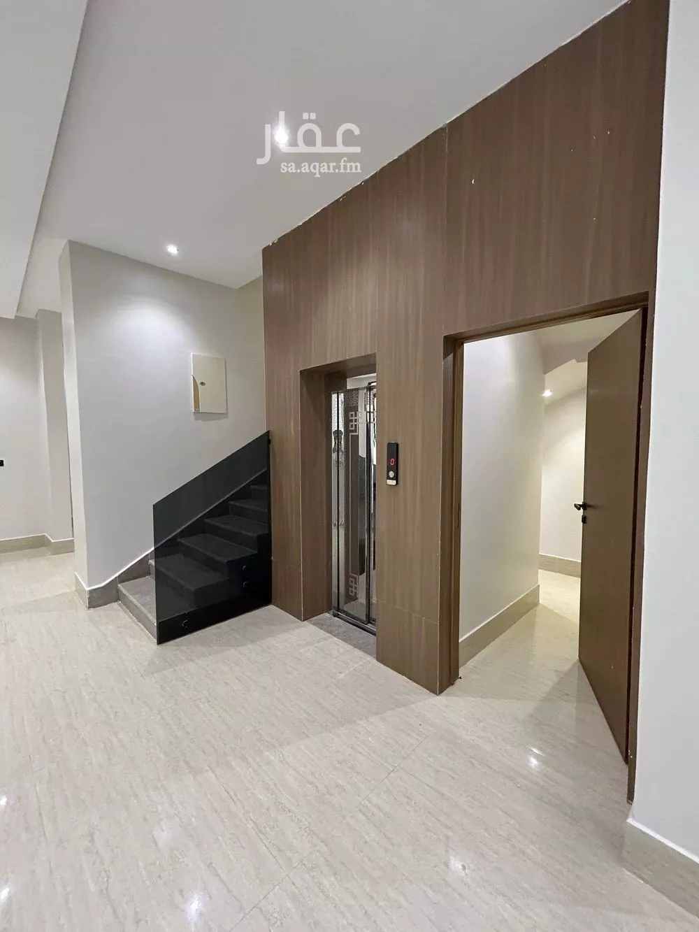 6 bedroom villa in Al Mahdiyyah 2