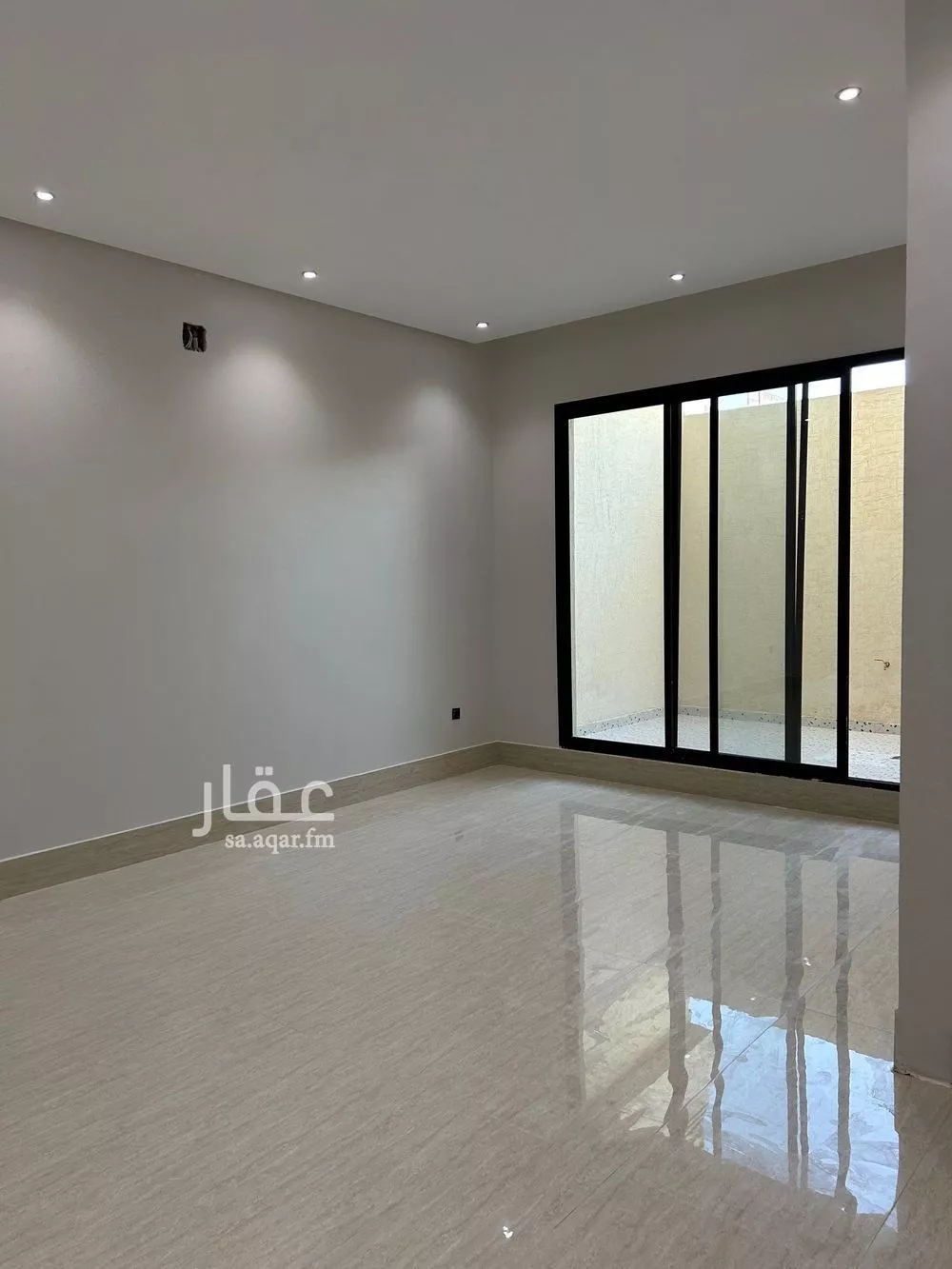 6 bedroom villa in Al Mahdiyyah 4