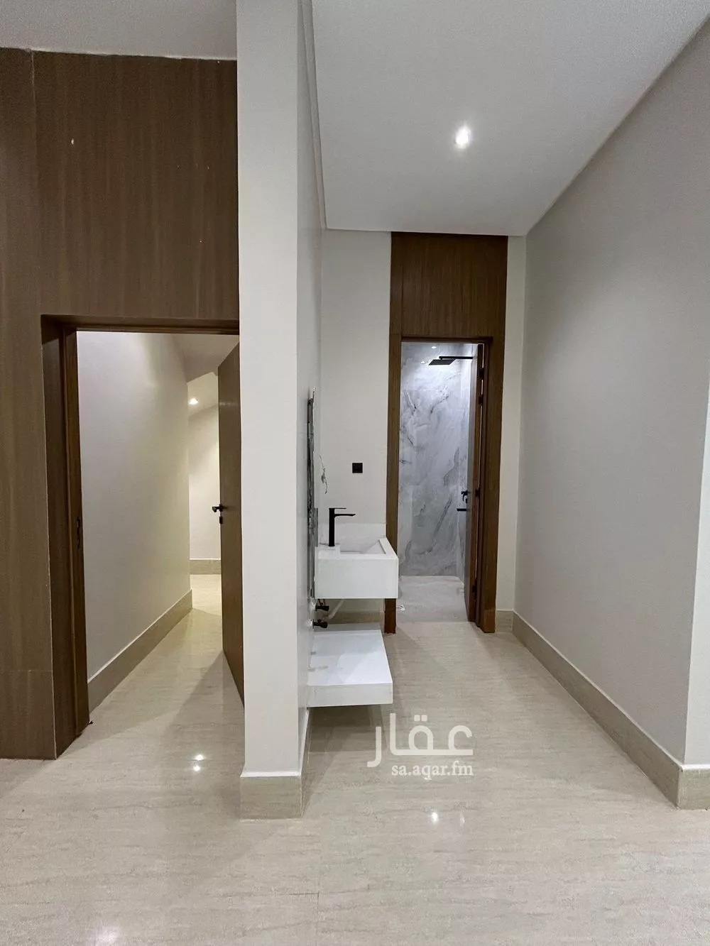 6 bedroom villa in Al Mahdiyyah 5