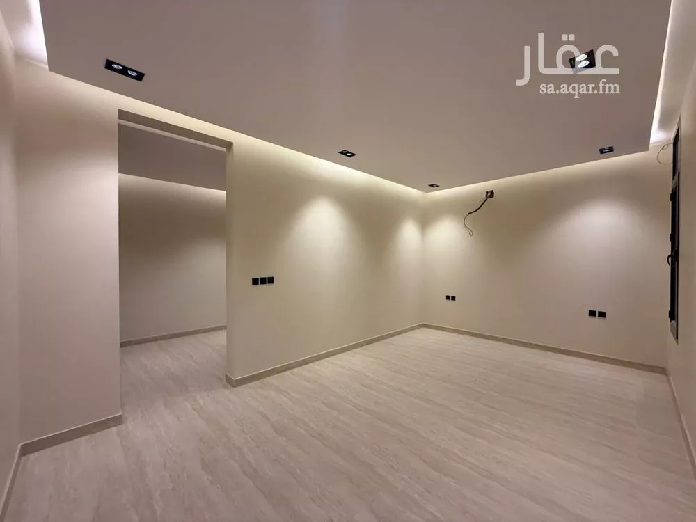 4 bedroom villa in Al Aridh 13