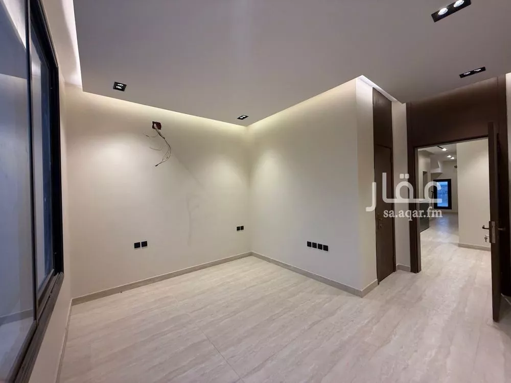 4 bedroom villa in Al Aridh 14