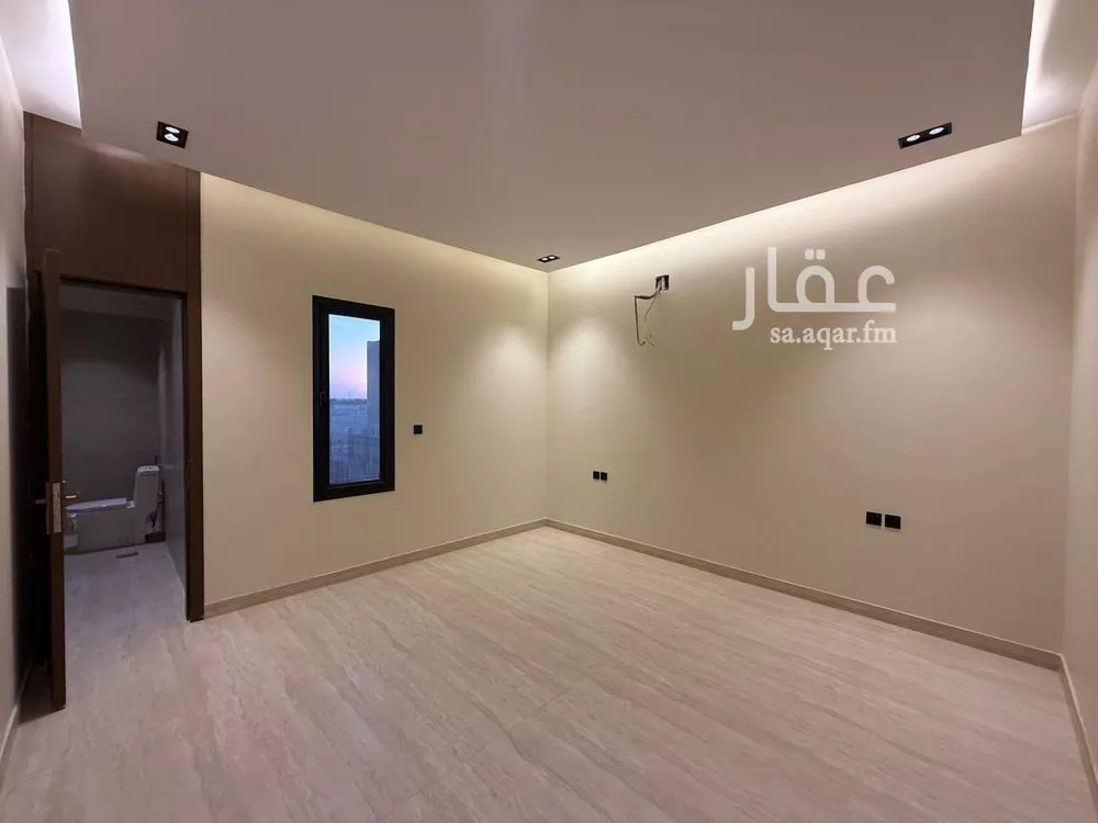 4 bedroom villa in Al Aridh 15