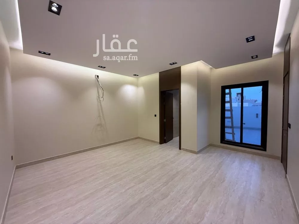 4 bedroom villa in Al Aridh 20