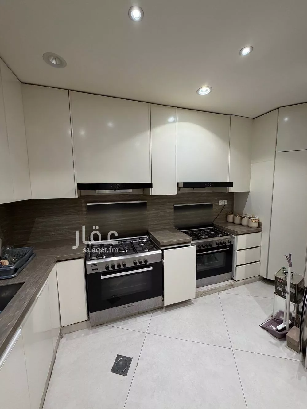 14 bedroom villa in Al Falah 13