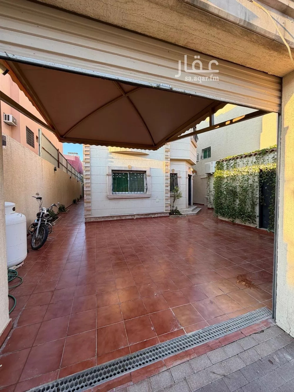 14 bedroom villa in Al Falah 6