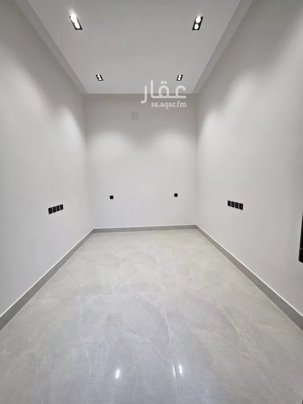 6 bedroom villa in Al Qadisiyah 11