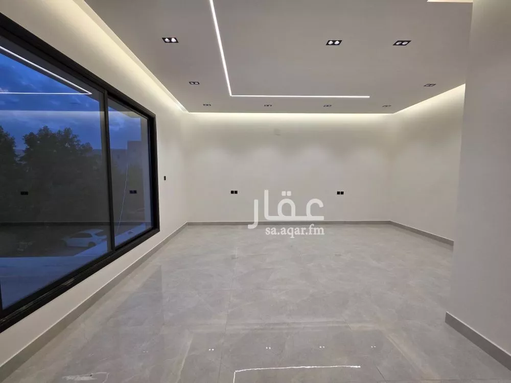 6 bedroom villa in Al Qadisiyah 15