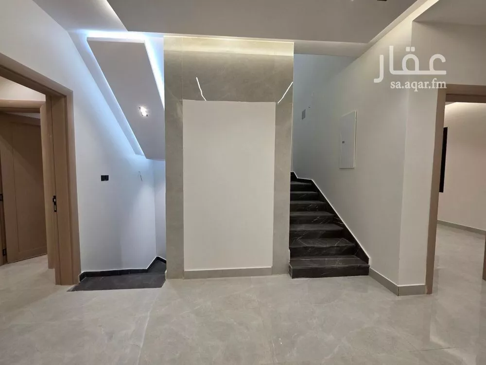 6 bedroom villa in Al Qadisiyah 16