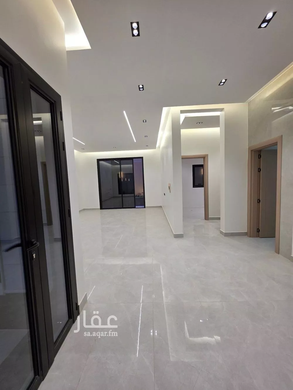 6 bedroom villa in Al Qadisiyah 8