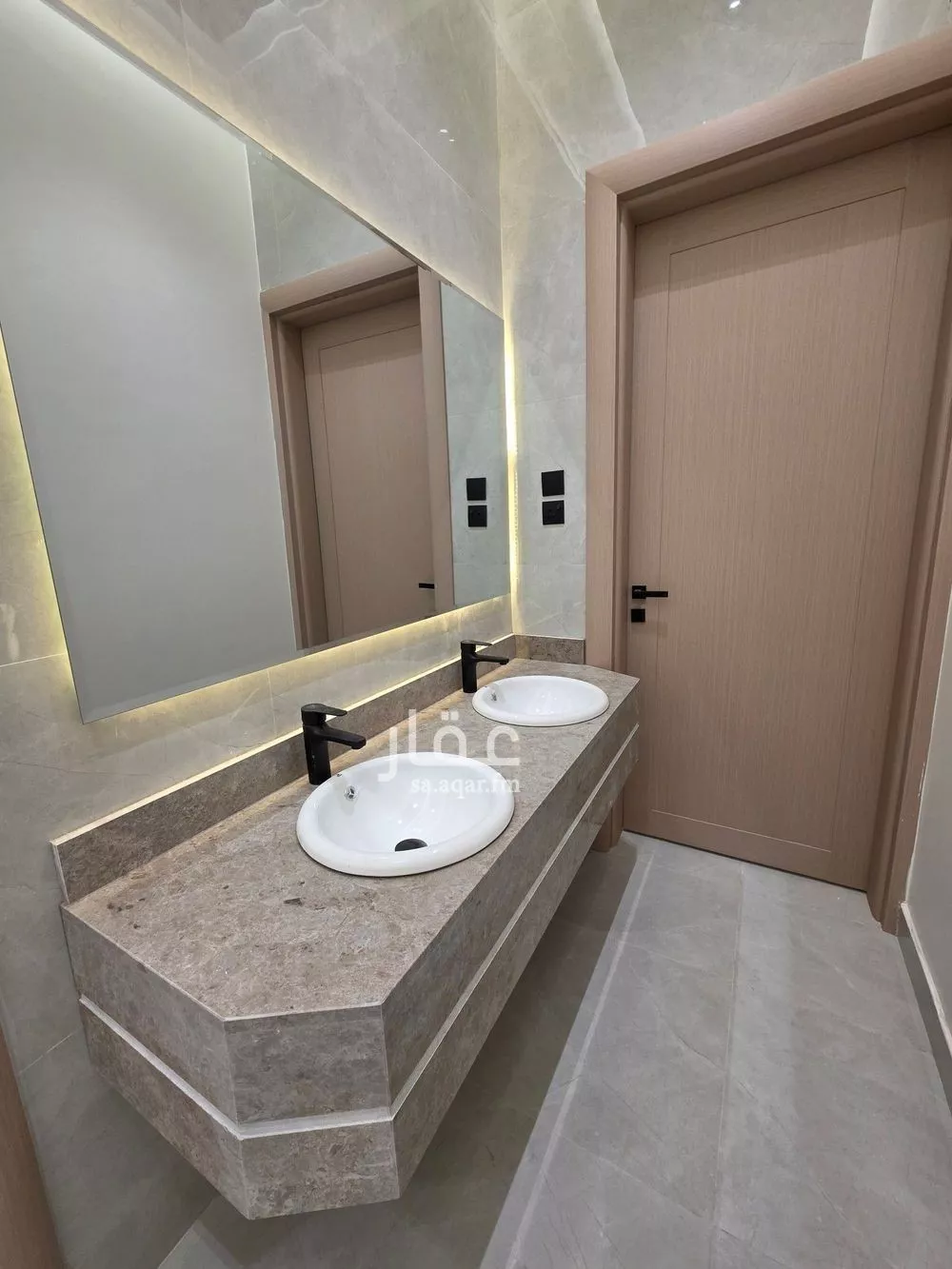 6 bedroom villa in Al Qadisiyah 9