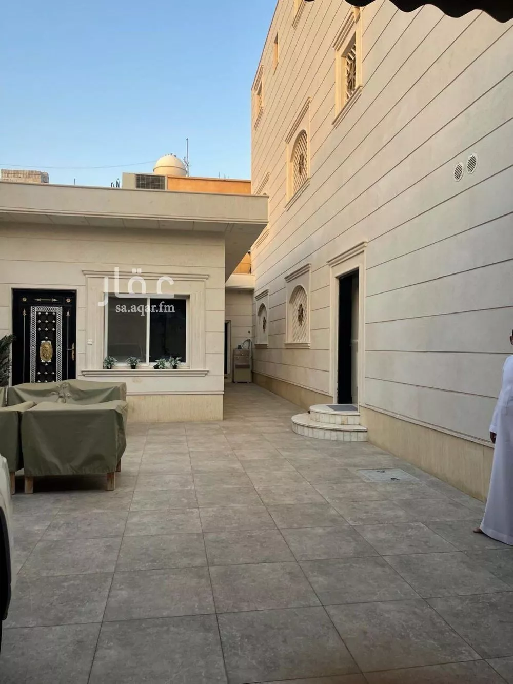 9 bedroom apartment in As Saadah 20