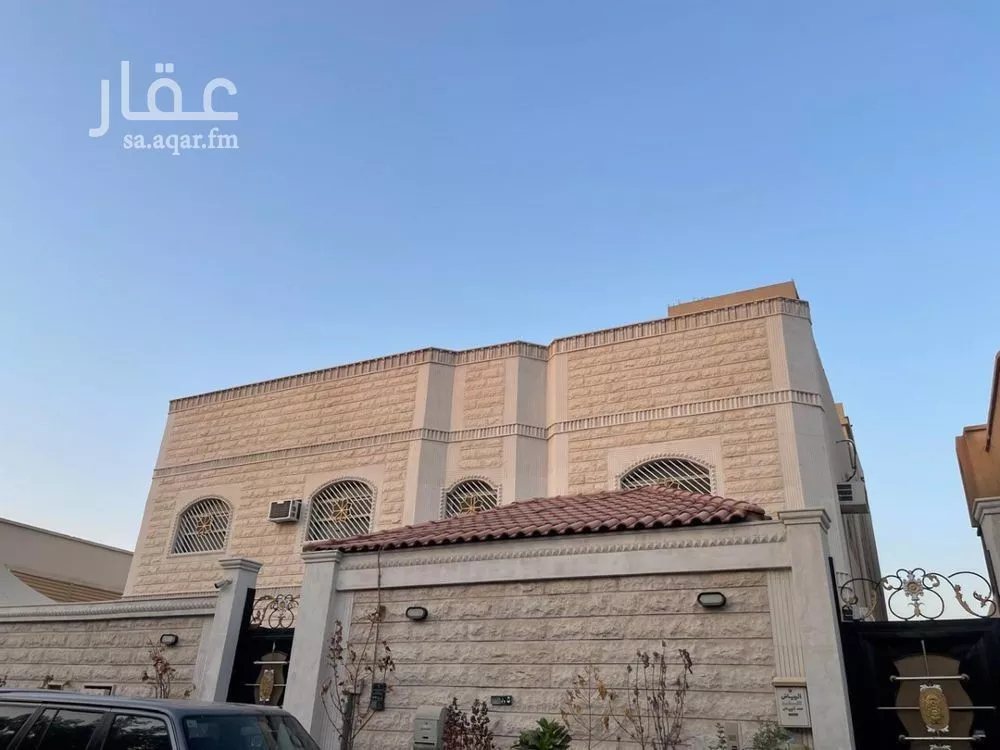 9 bedroom apartment in As Saadah 3