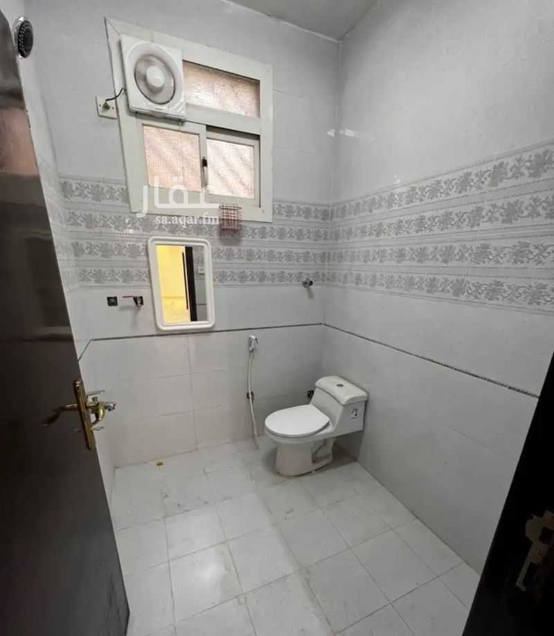 5 bedroom apartment in Al Nahda, Khamis Mushait 9