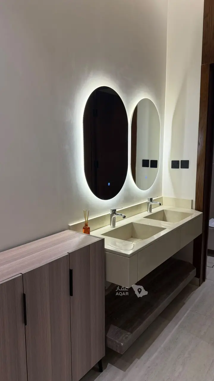 3 bedroom apartment in Dhahrat Namar, Riyadh 4