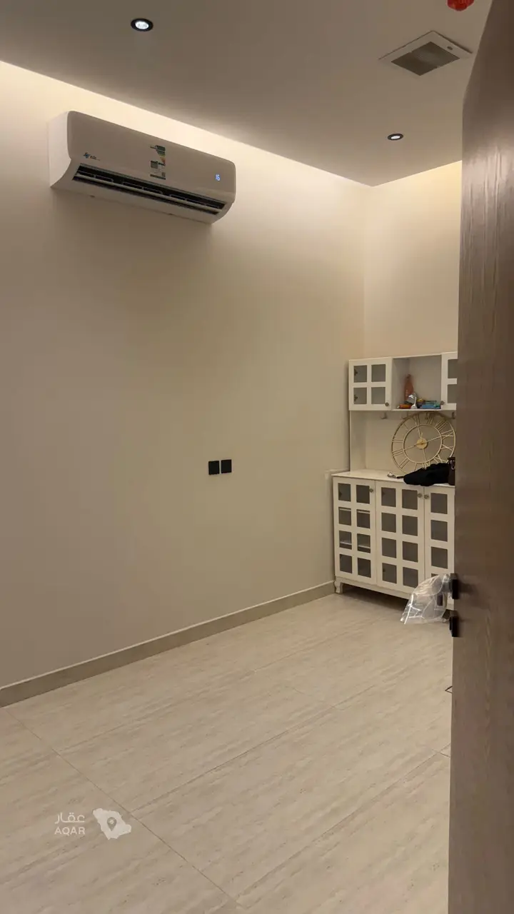 3 bedroom apartment in Dhahrat Namar, Riyadh 19