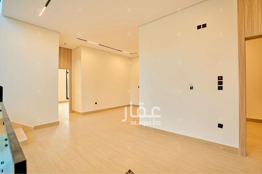 5 bedroom villa in Al Mahdiyyah, Riyadh 8
