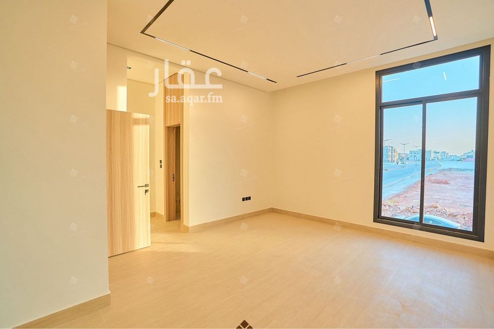 5 bedroom villa in Al Mahdiyyah, Riyadh 7