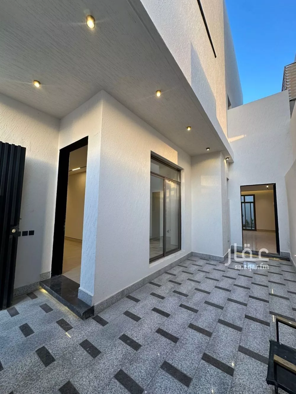 5 bedroom villa in Al Mahdiyyah, Riyadh 2