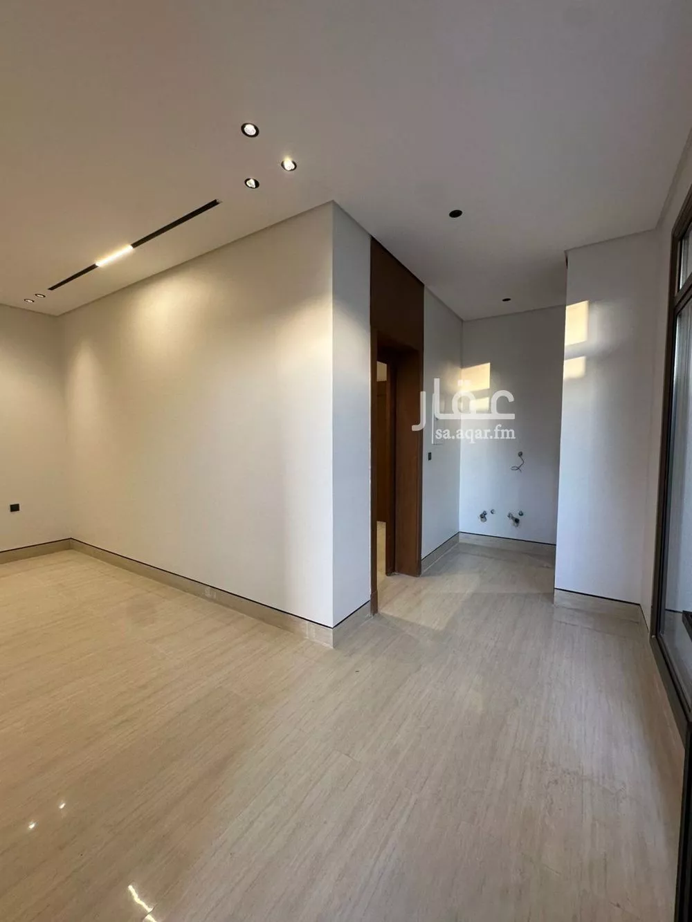 5 bedroom villa in Al Mahdiyyah, Riyadh 14