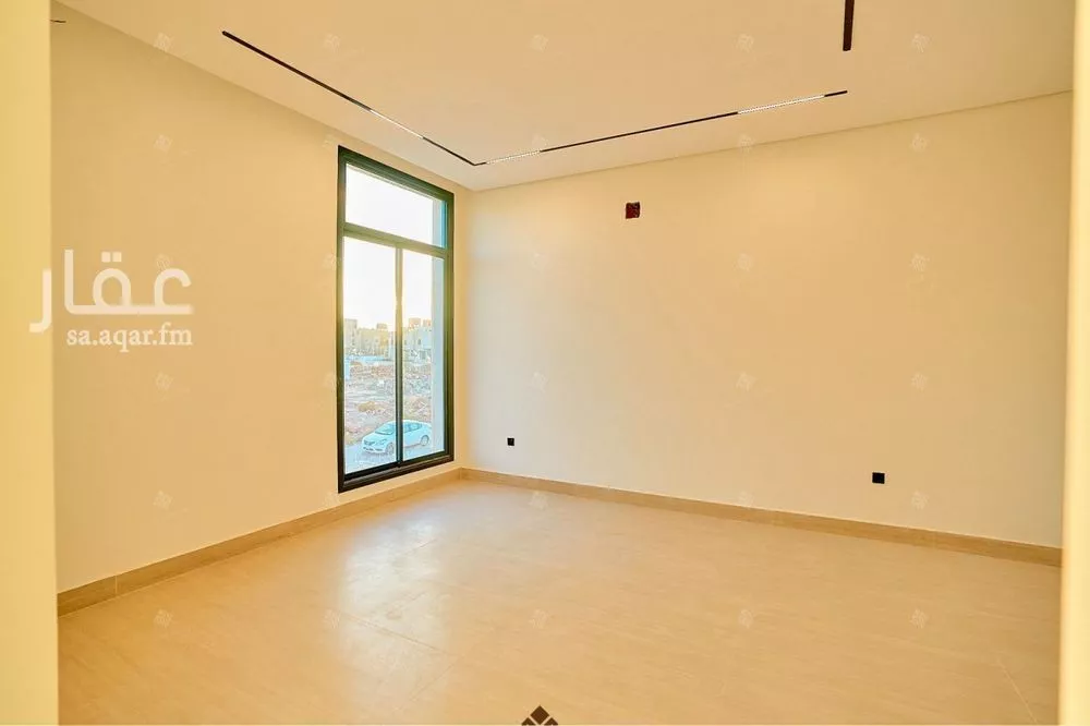 5 bedroom villa in Al Mahdiyyah 18