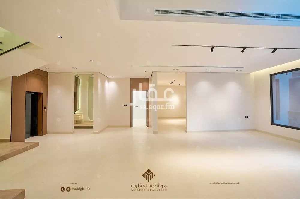 5 bedroom villa in Al Mahdiyyah 10