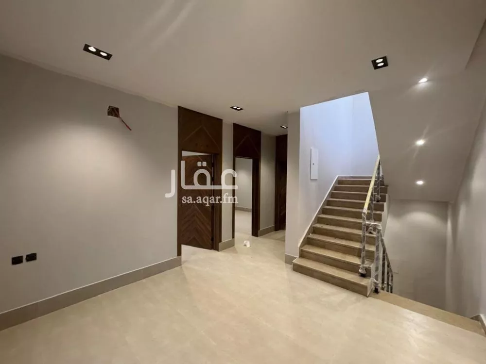 5 bedroom villa in Okaz 11