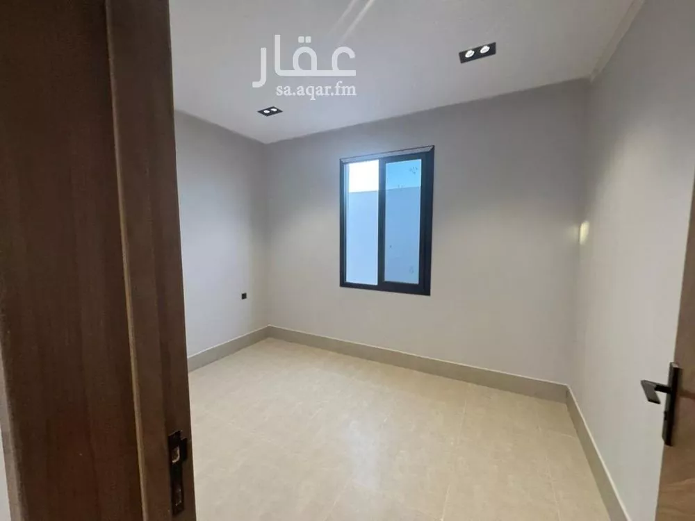 5 bedroom villa in Okaz 21