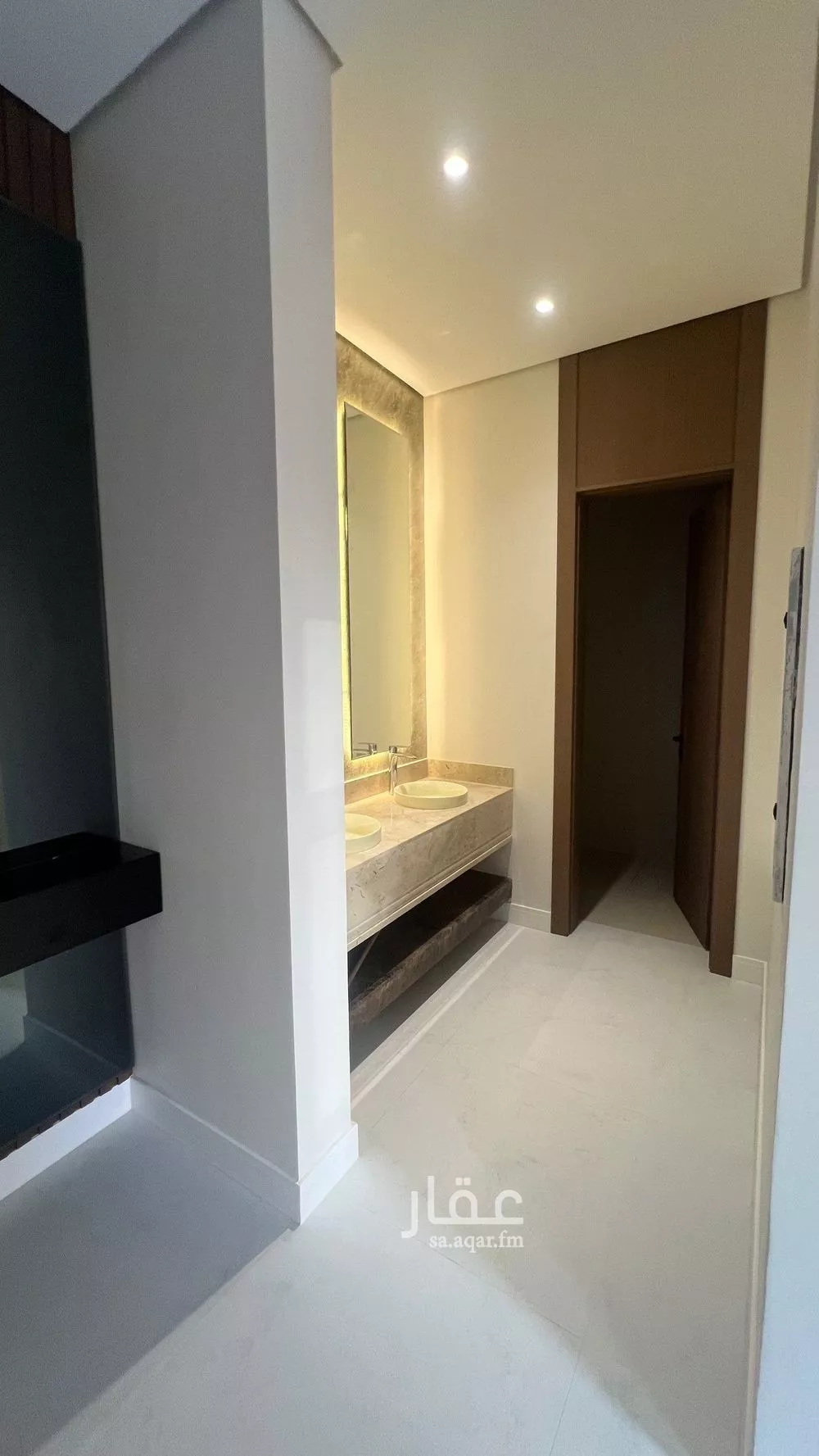 6 bedroom villa in Al Mahdiyyah 9