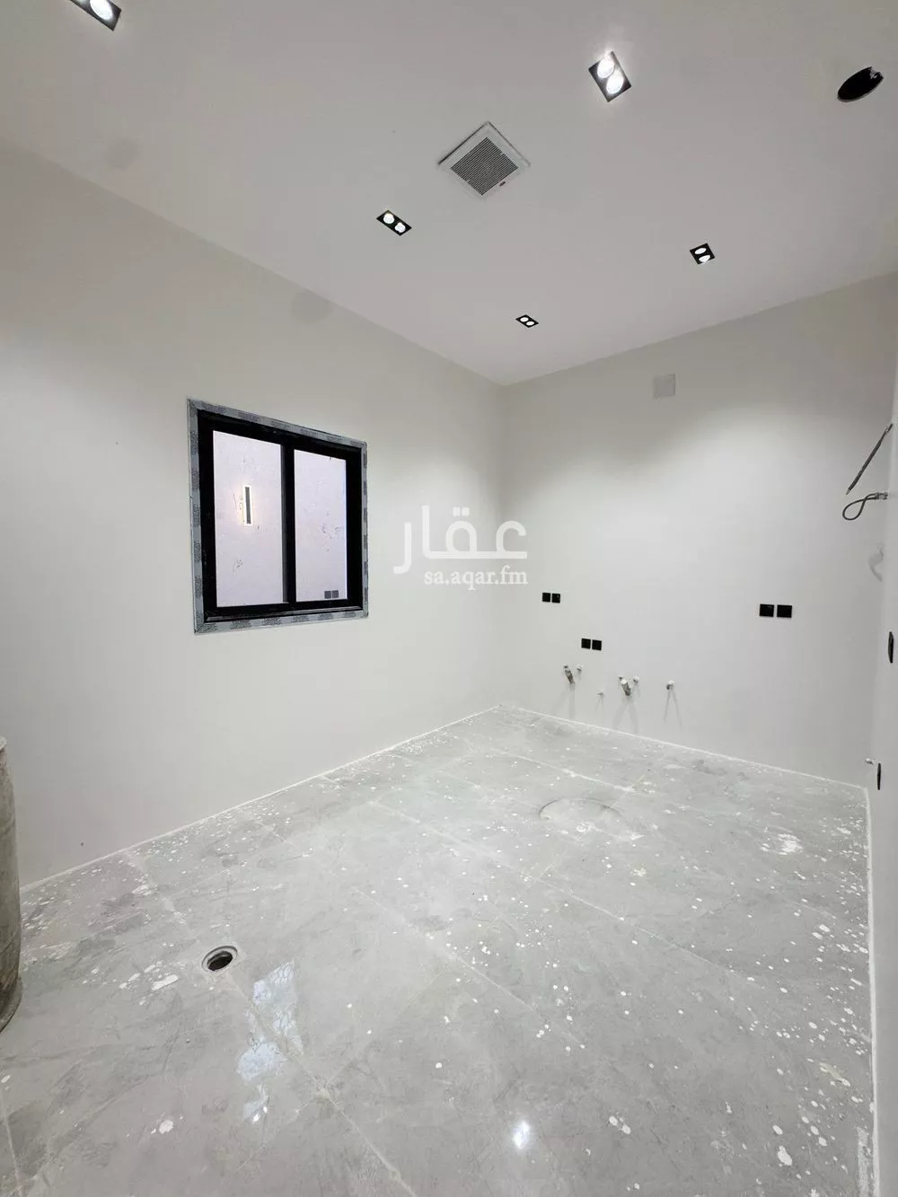 6 bedroom villa in Al Qadisiyah 20