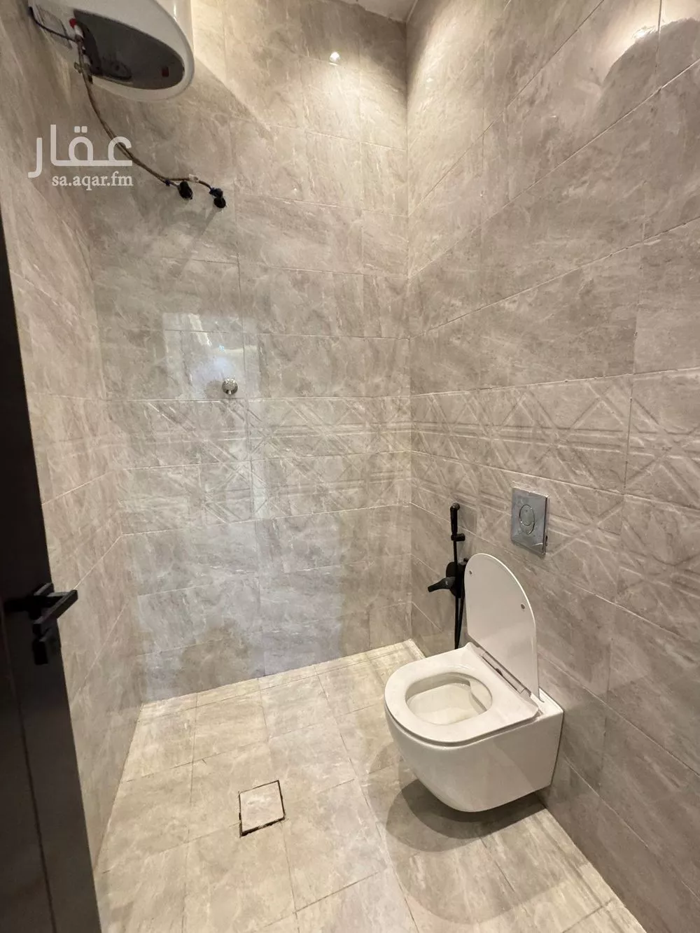 فيلا 6 غرف في الجنادرية 15