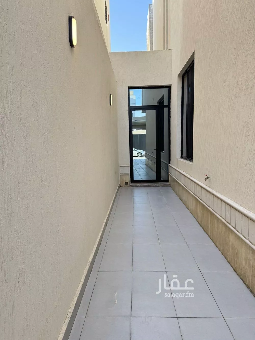 فيلا 6 غرف في الجنادرية 8