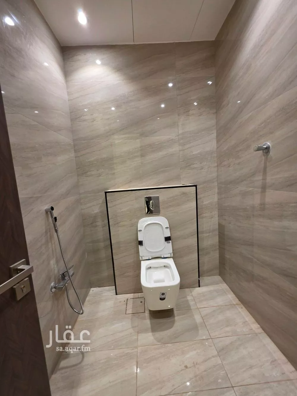 فيلا 5 غرف في الرمال 11