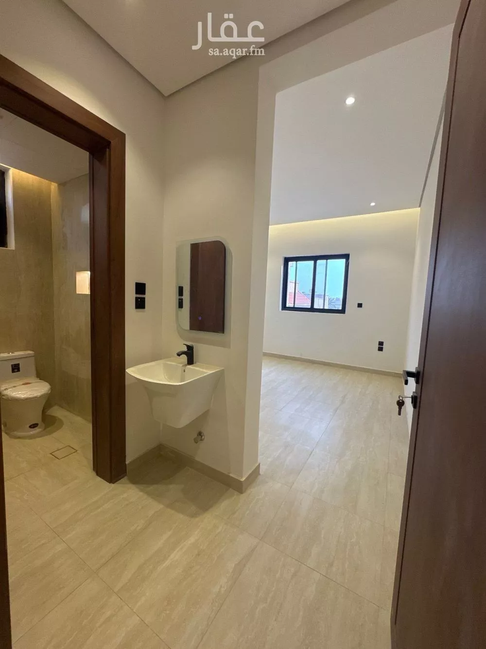 9 bedroom villa in Dhahrat Al Badiah 12