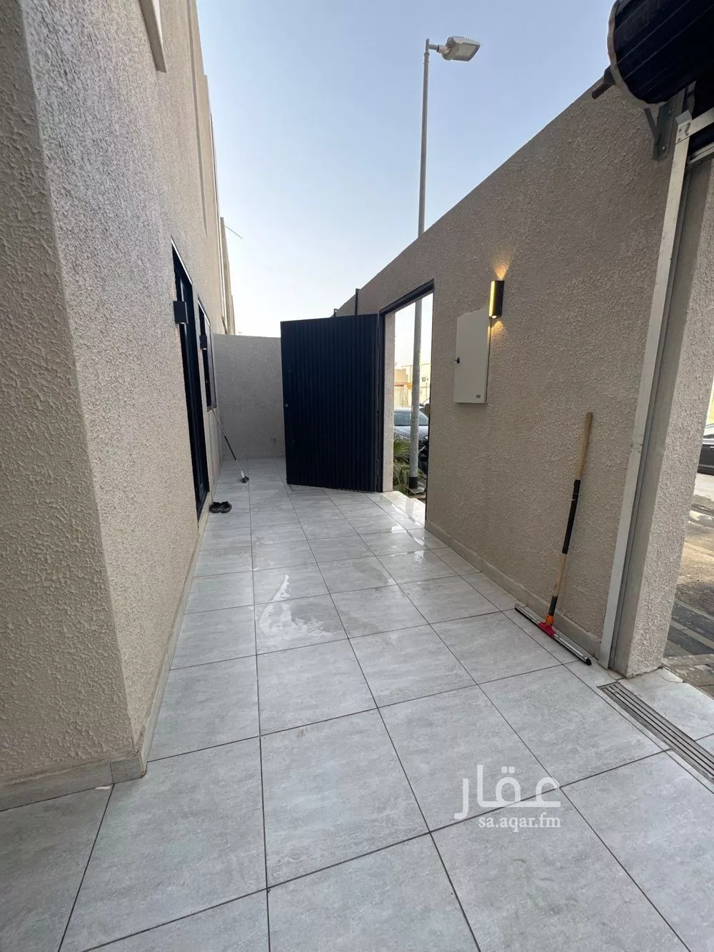 9 bedroom villa in Dhahrat Al Badiah 4