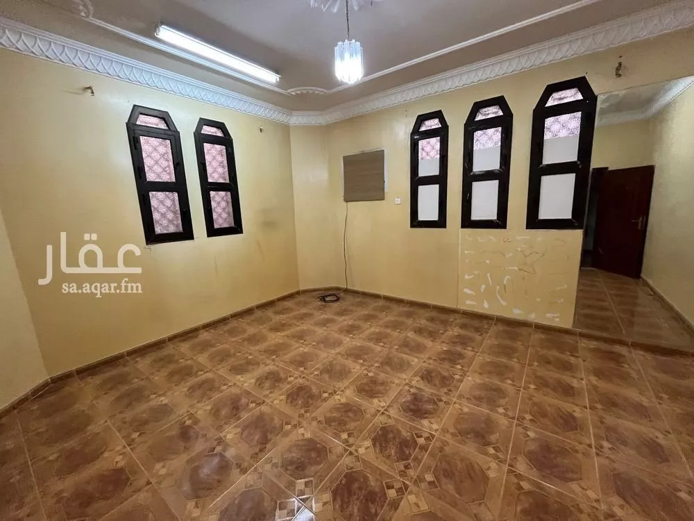 8 bedroom villa in Al Uraija Al Wusta 6
