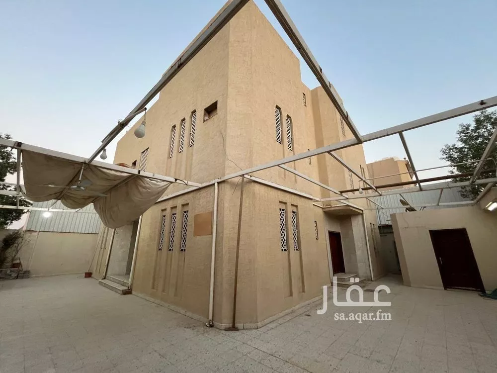 8 bedroom villa in Al Uraija Al Wusta 7
