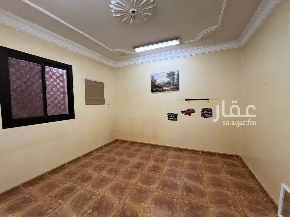 8 bedroom villa in Al Uraija Al Wusta 10