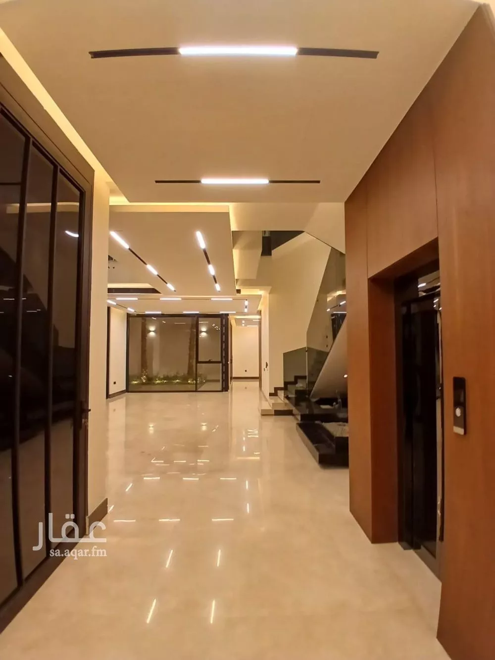 فيلا 7 غرف في النرجس 20